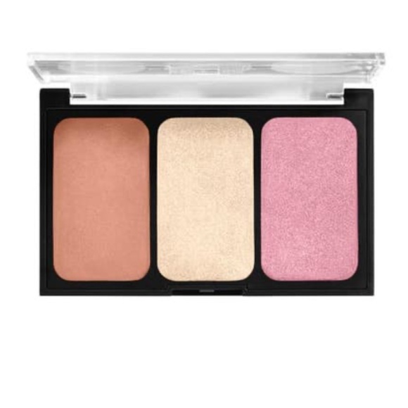 Bundle of Covergirl Trublend & Trunaked Palettes - Set of 4 - Picture 9 of 9